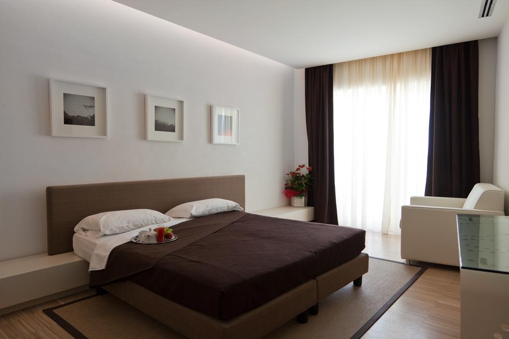 Hotel La Conchiglia Fregenae Rum bild